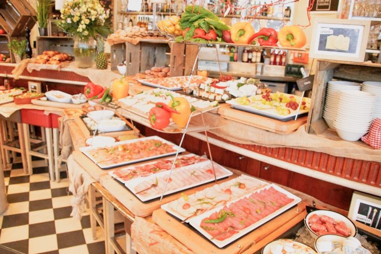 Cafe Bar Celona Saarbrücken