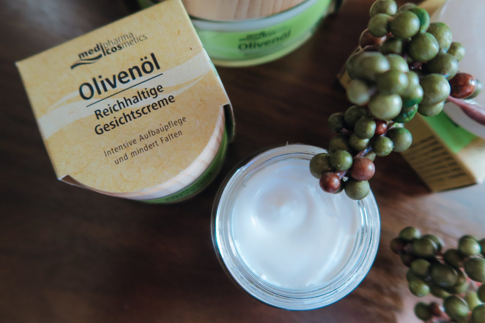 Nachhaltige Olivenöl-Pflegeserie Apotheke Bio-Olivenöl