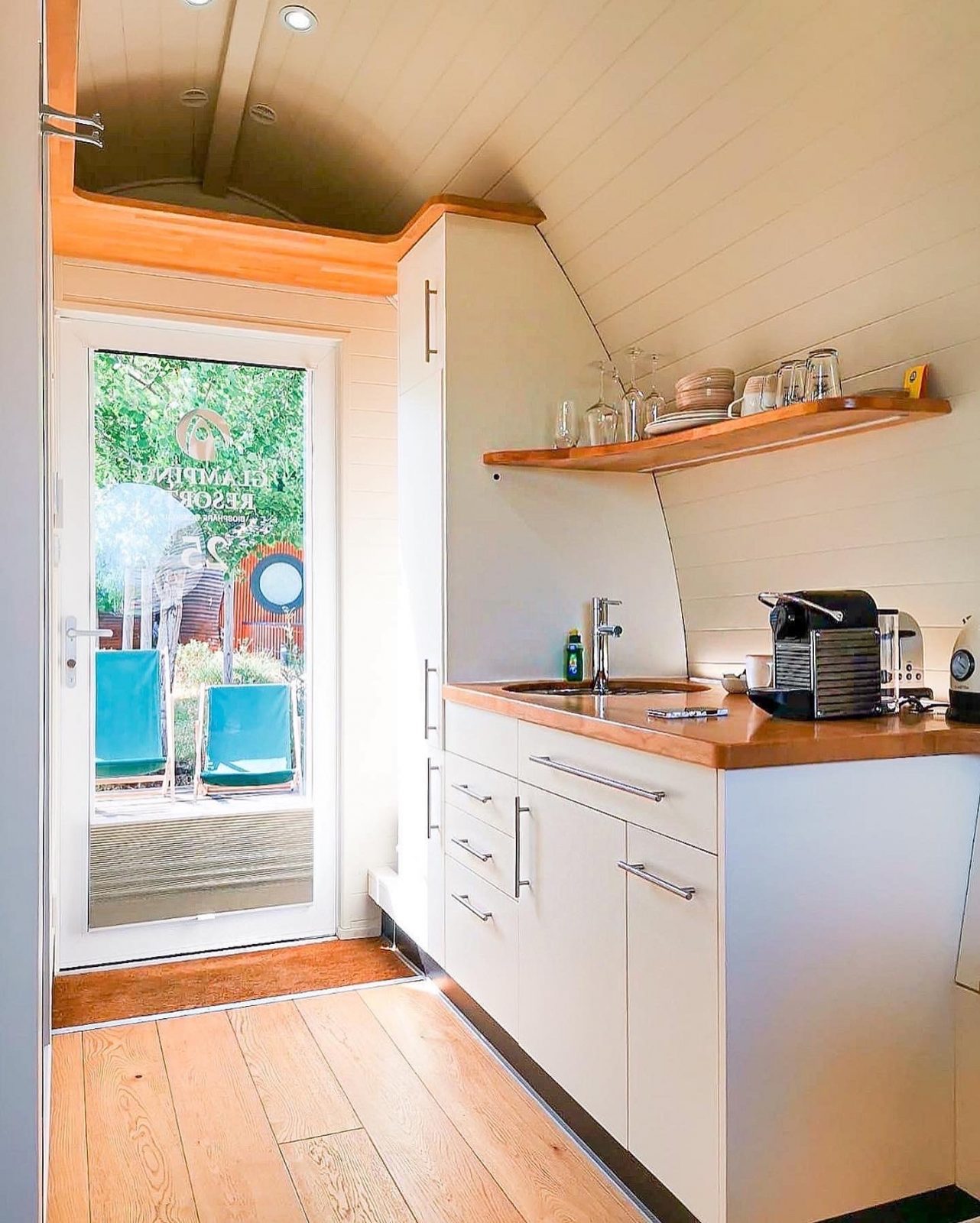 Frühstücksküche im Naturhotelzimmer