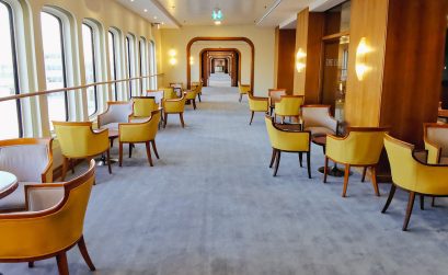 Queen Elizabeth 2 – Das schwimmende Hotel in Dubai