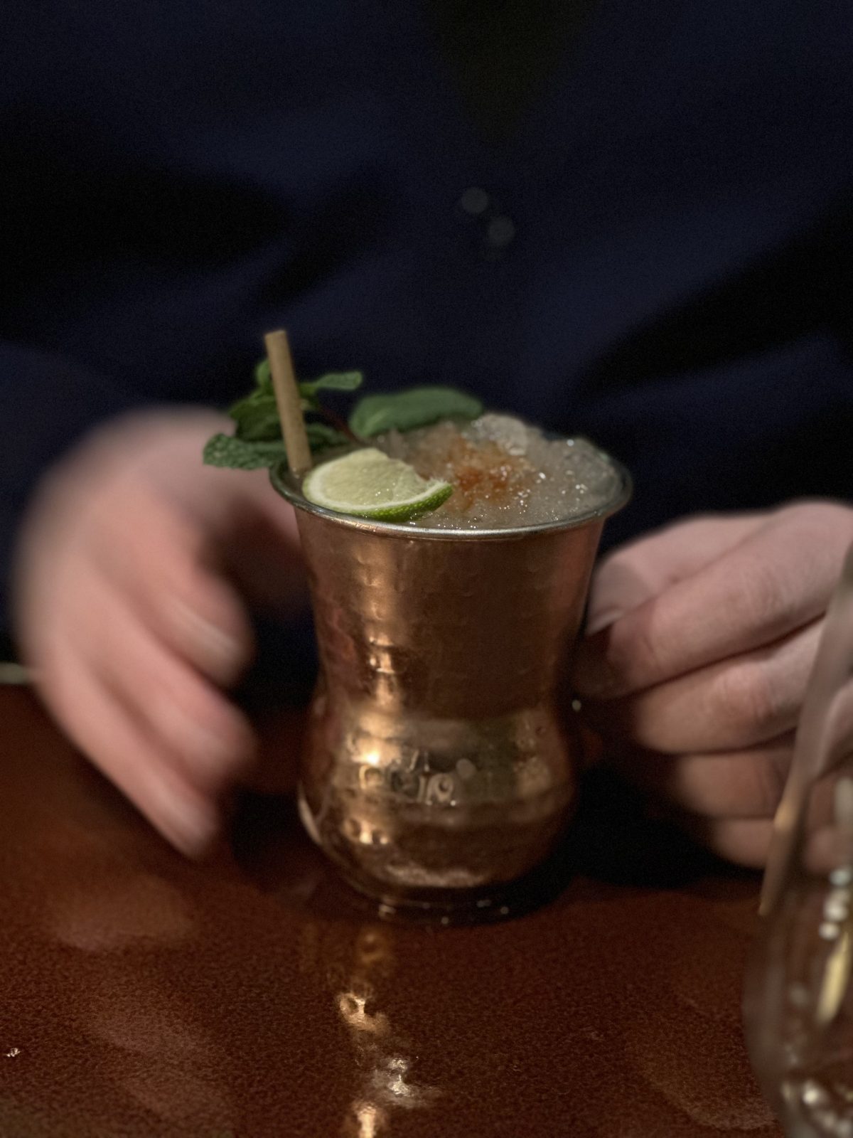 Cocktail im 19.20 Paris – Drink-Kreation inspiriert von den 1920er Jahren