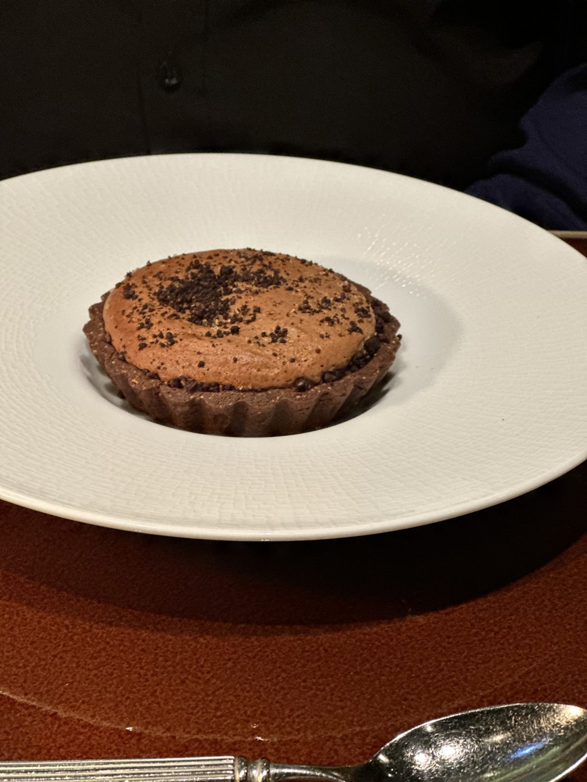 Dessert im Restaurant 19.20 Paris – französische Patisserie mit Retro-Einflüssen